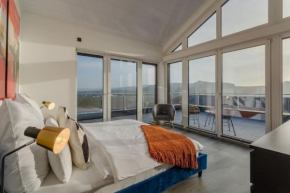 Modern Oasis HotTub, View, Gym